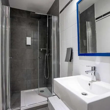 Hotel Ocean Pearl Frankfurt Station