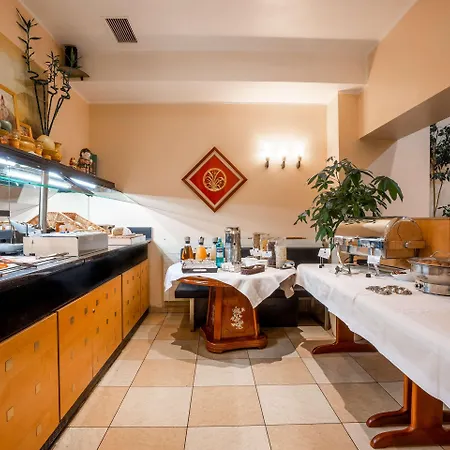 Comfort Frankfurt Station