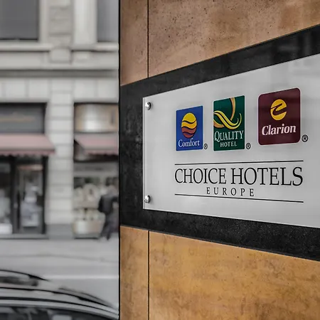 Hotel Comfort Frankfurt Station 3*